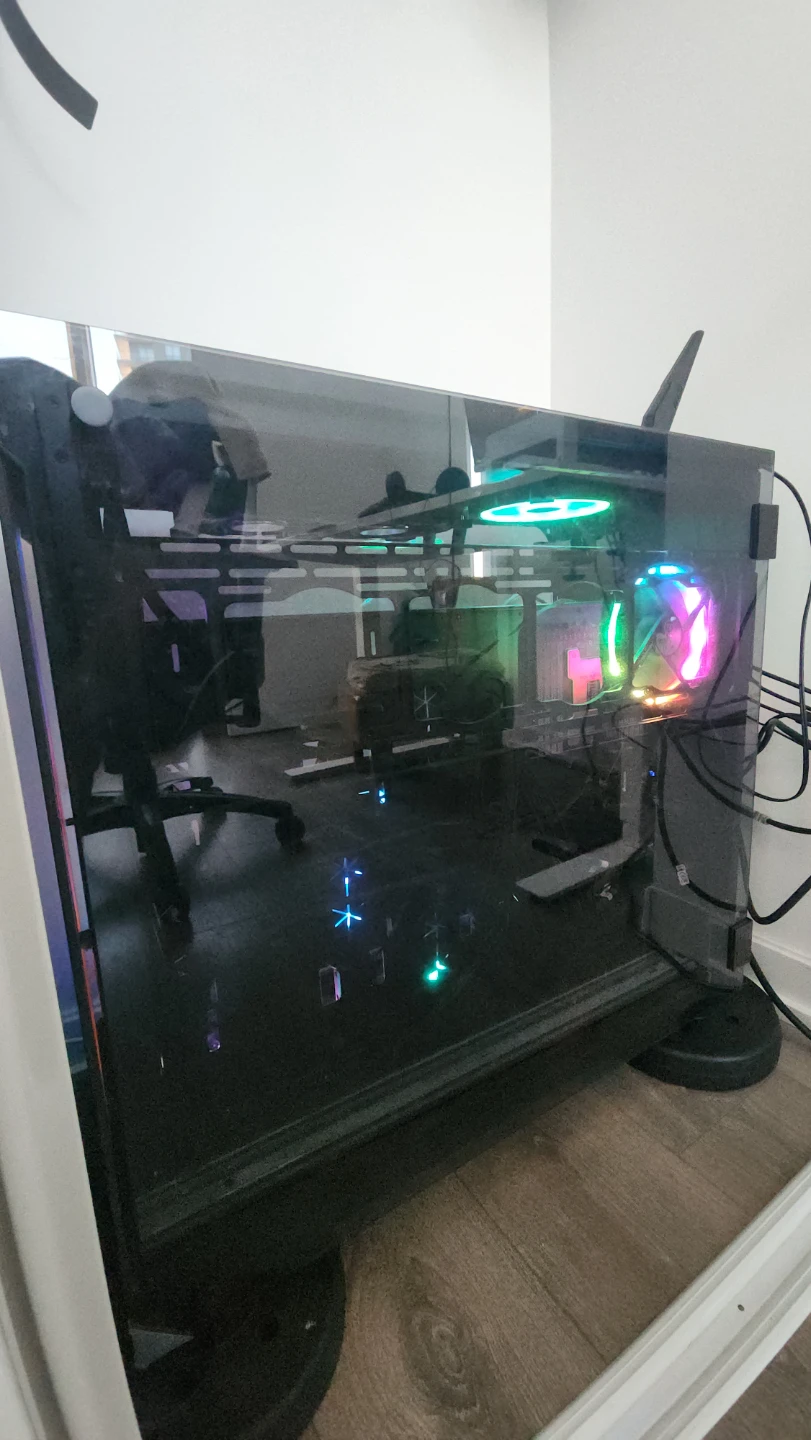 Computer Gaming Case - RGB Super Tower Thermaltake VIEW 91 - photo 4
