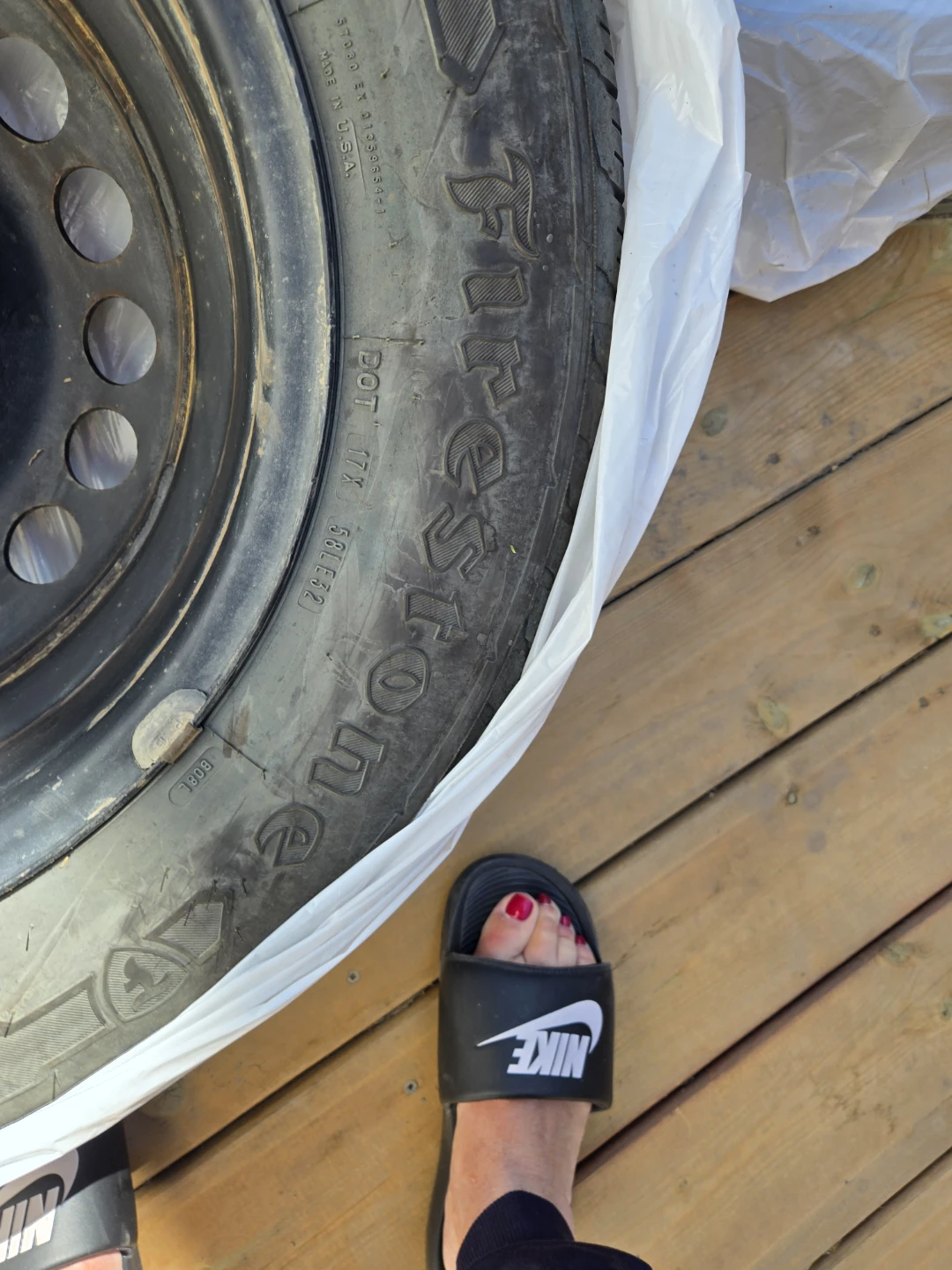 Tires with rims - photo 2