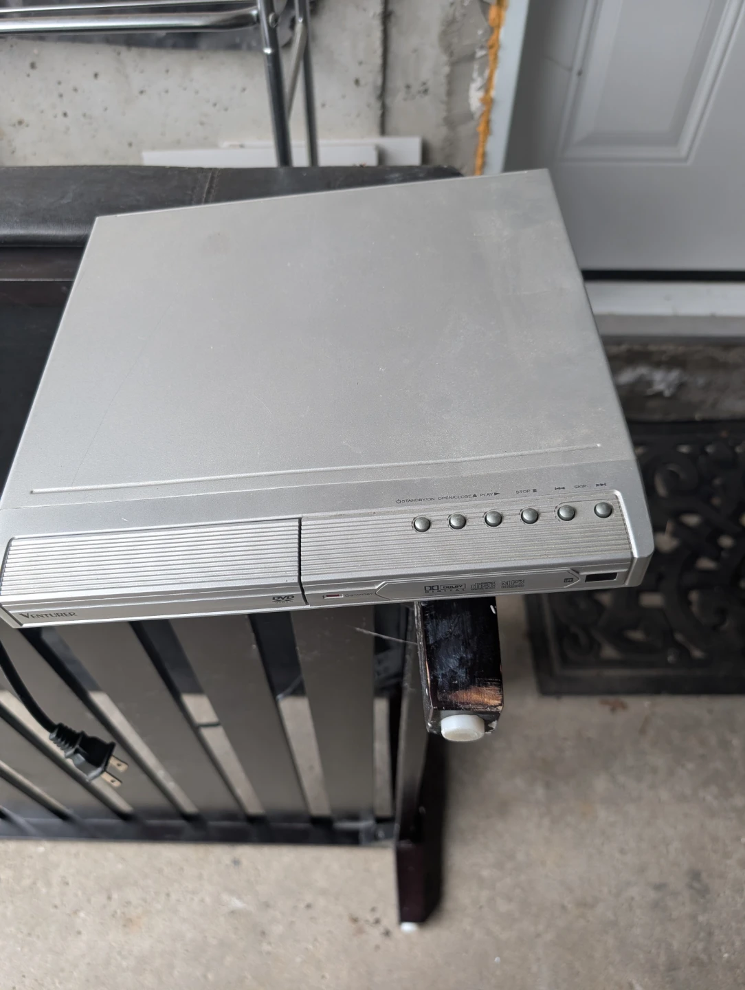 Venturer DVD Player no remote control
