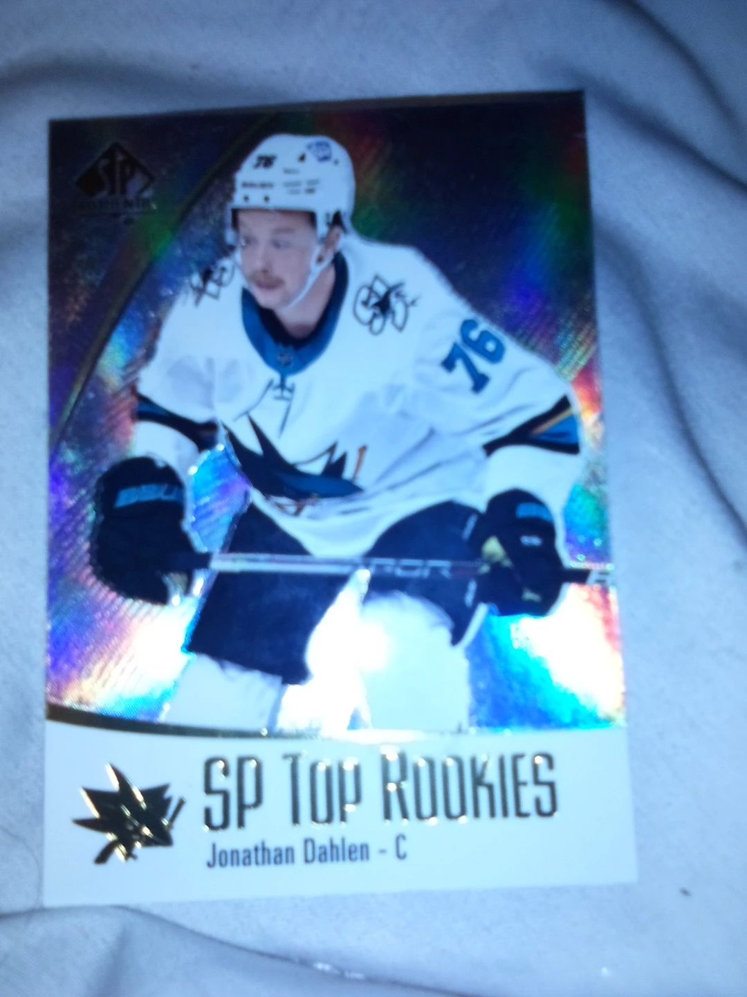 Assorted NHL Hockey Cards - Top Prospects & Players - photo 4