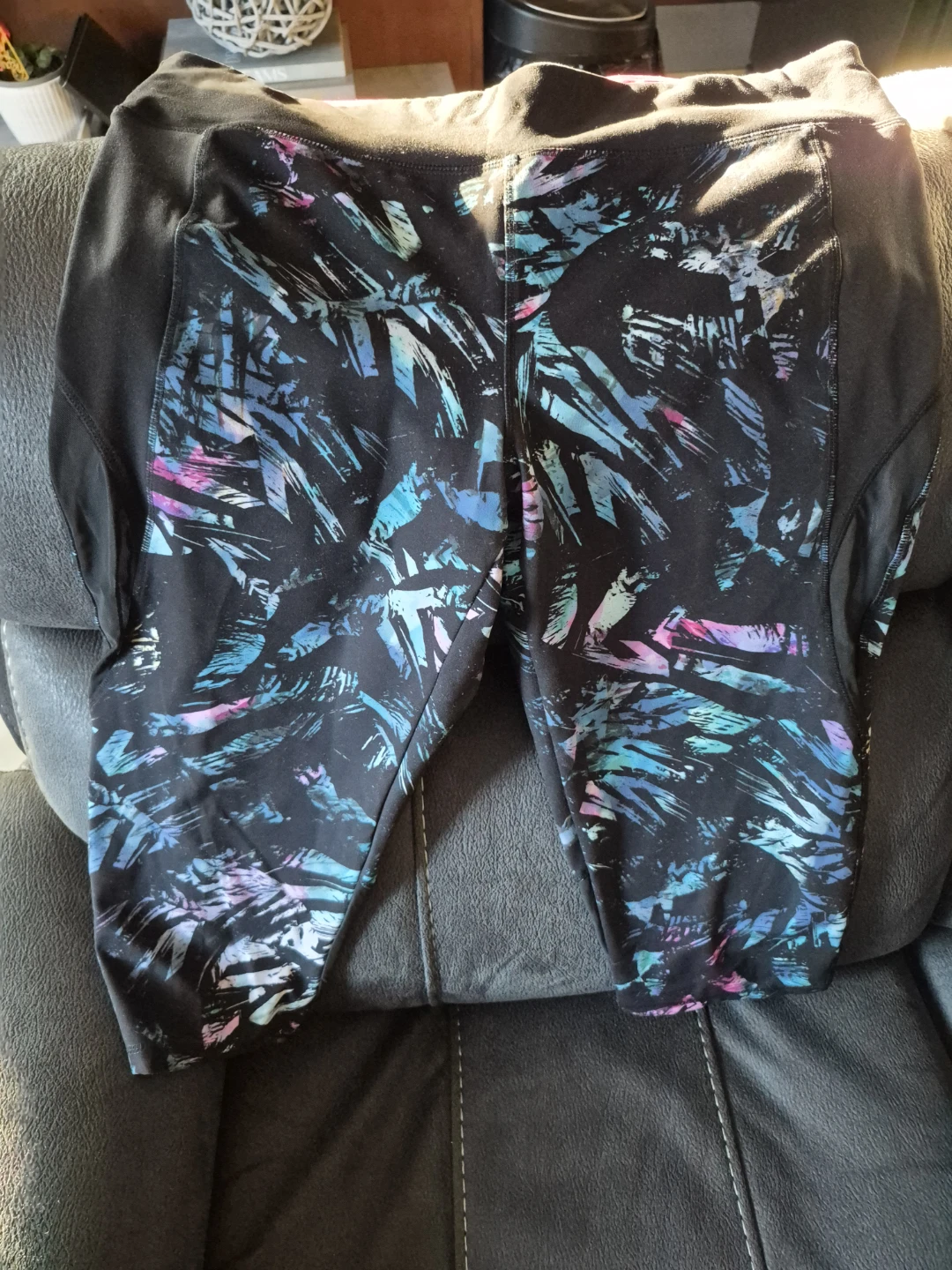 MOVE by Ardenes Capris - photo 3