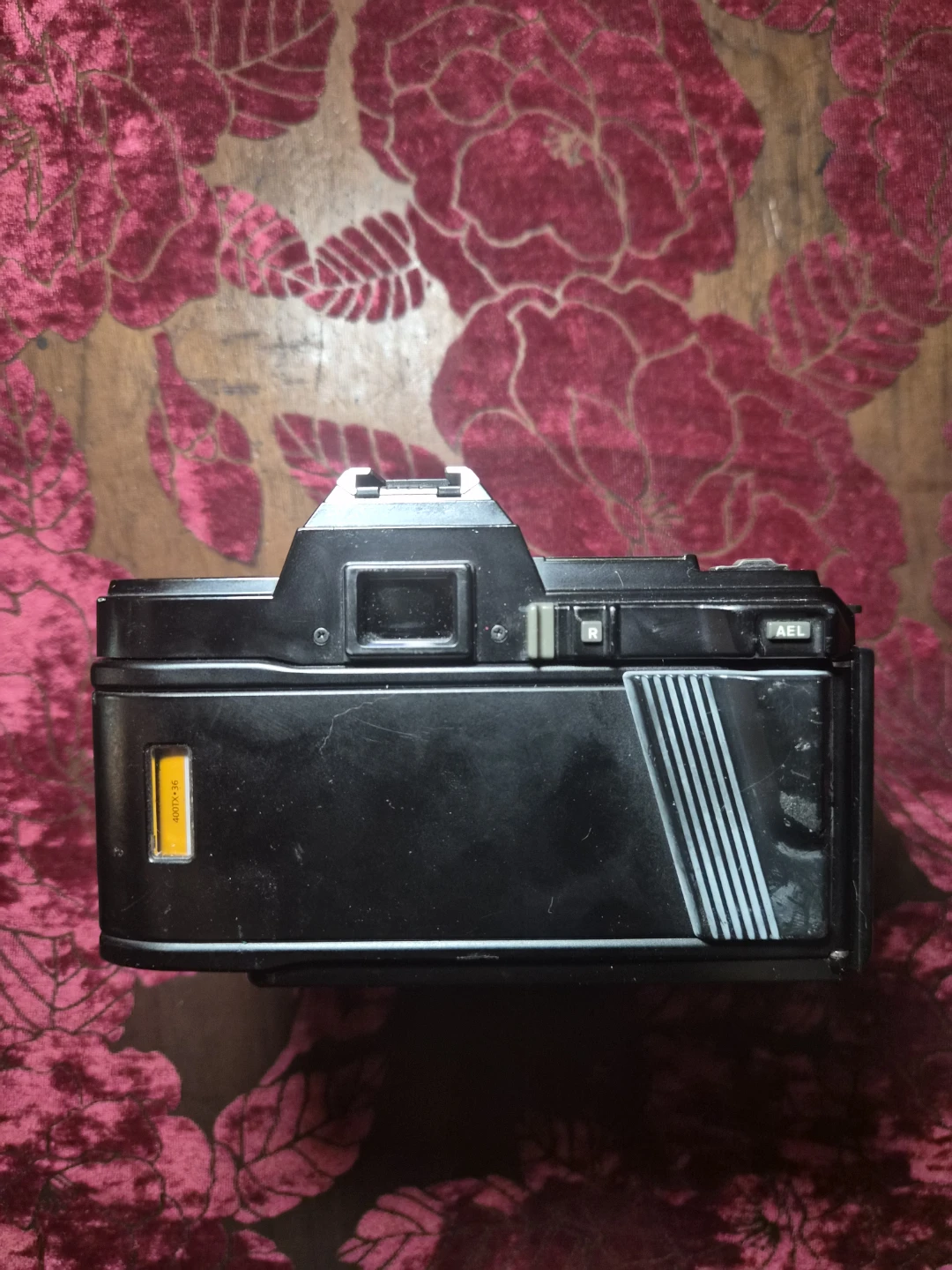 As is - Minolta Maxxum 7000 AF SLRCamera with 35-80mm Zoom Lens - photo 3