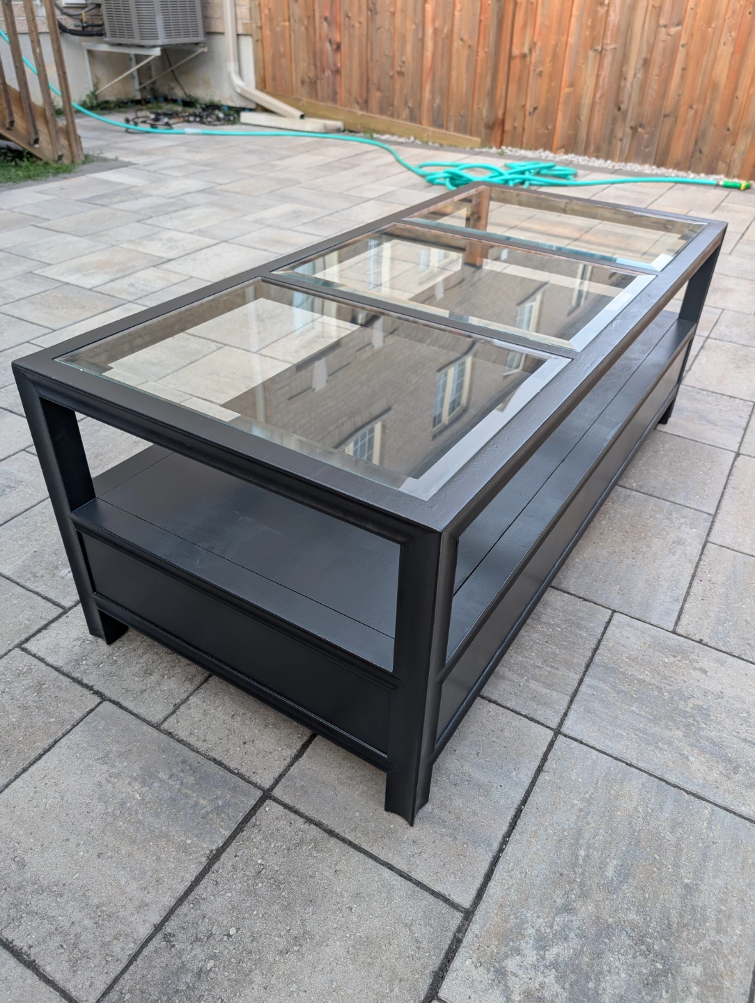 Bassett Large Glass Top Coffee Table – 3 Drawers – Black - photo 2