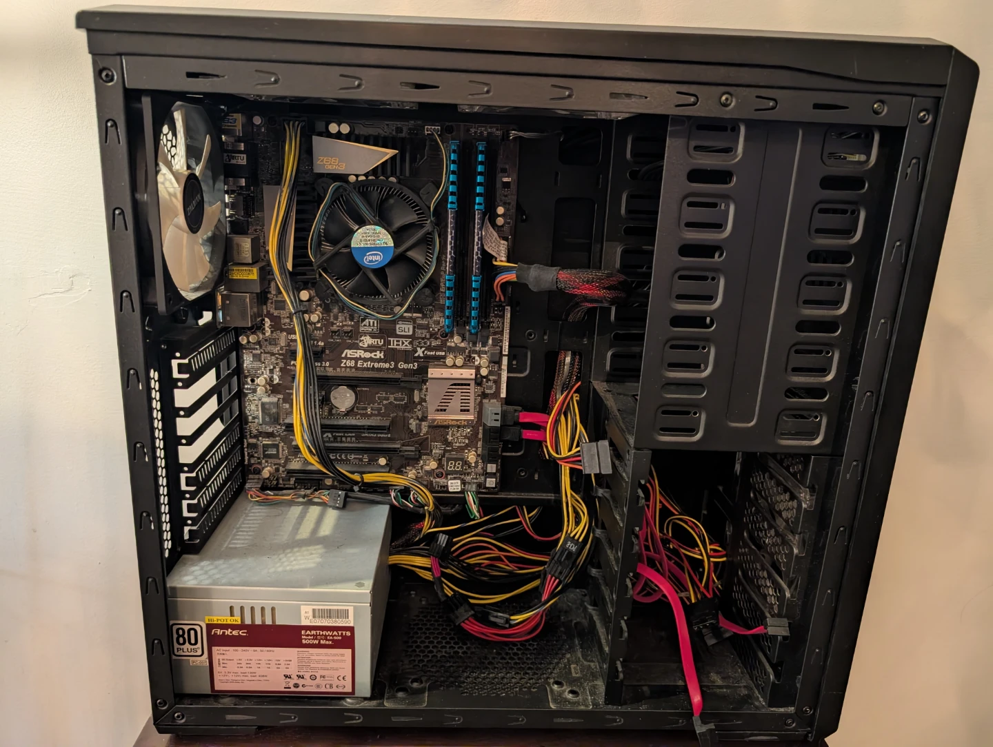 Zalman PC Tower Case - photo 2