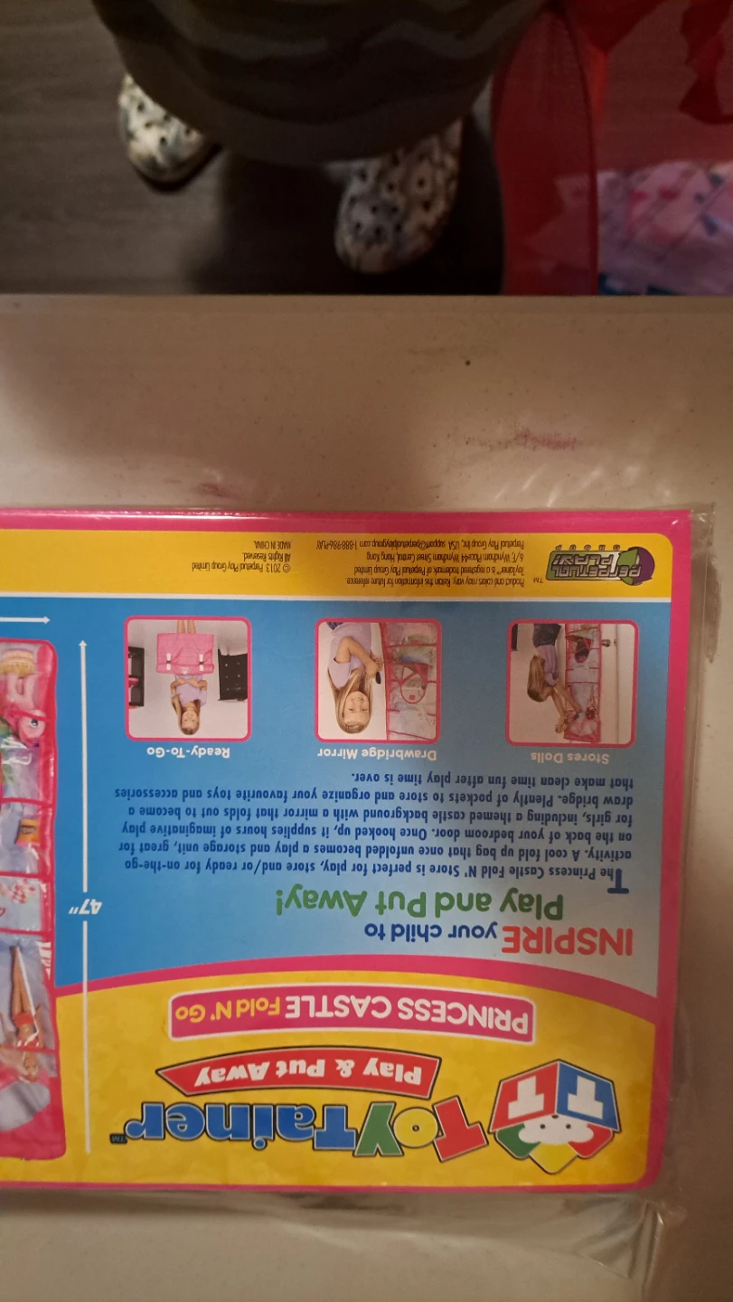 Princess Castle Fold N' Go Play & Put Away Organizer - photo 2