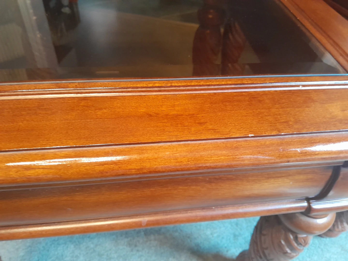 Set of 2 Wooden End Tables with Glass Tops - photo 2