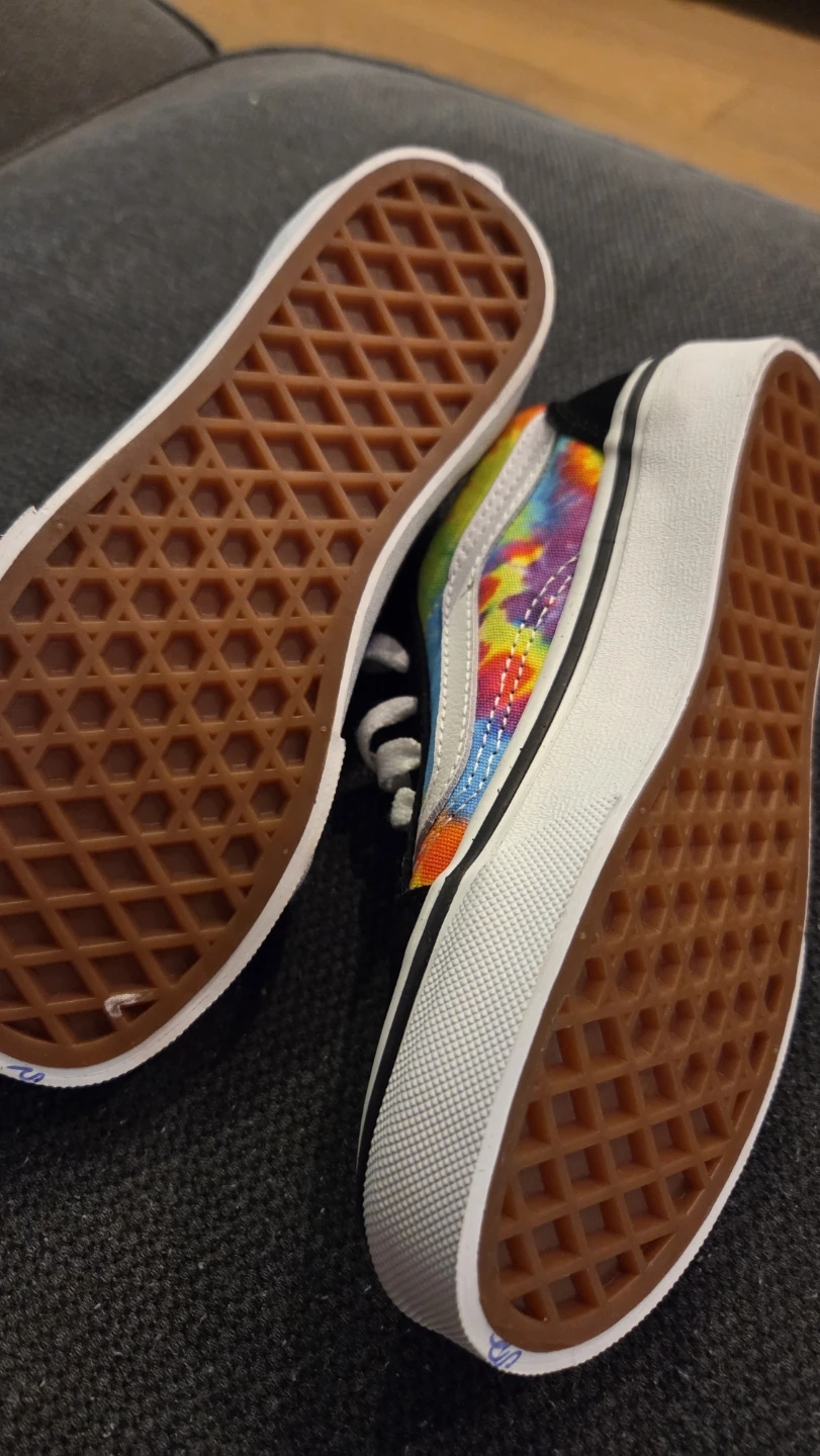 Vans Old Skool Tie Dye - Kids Size 12 - photo 4
