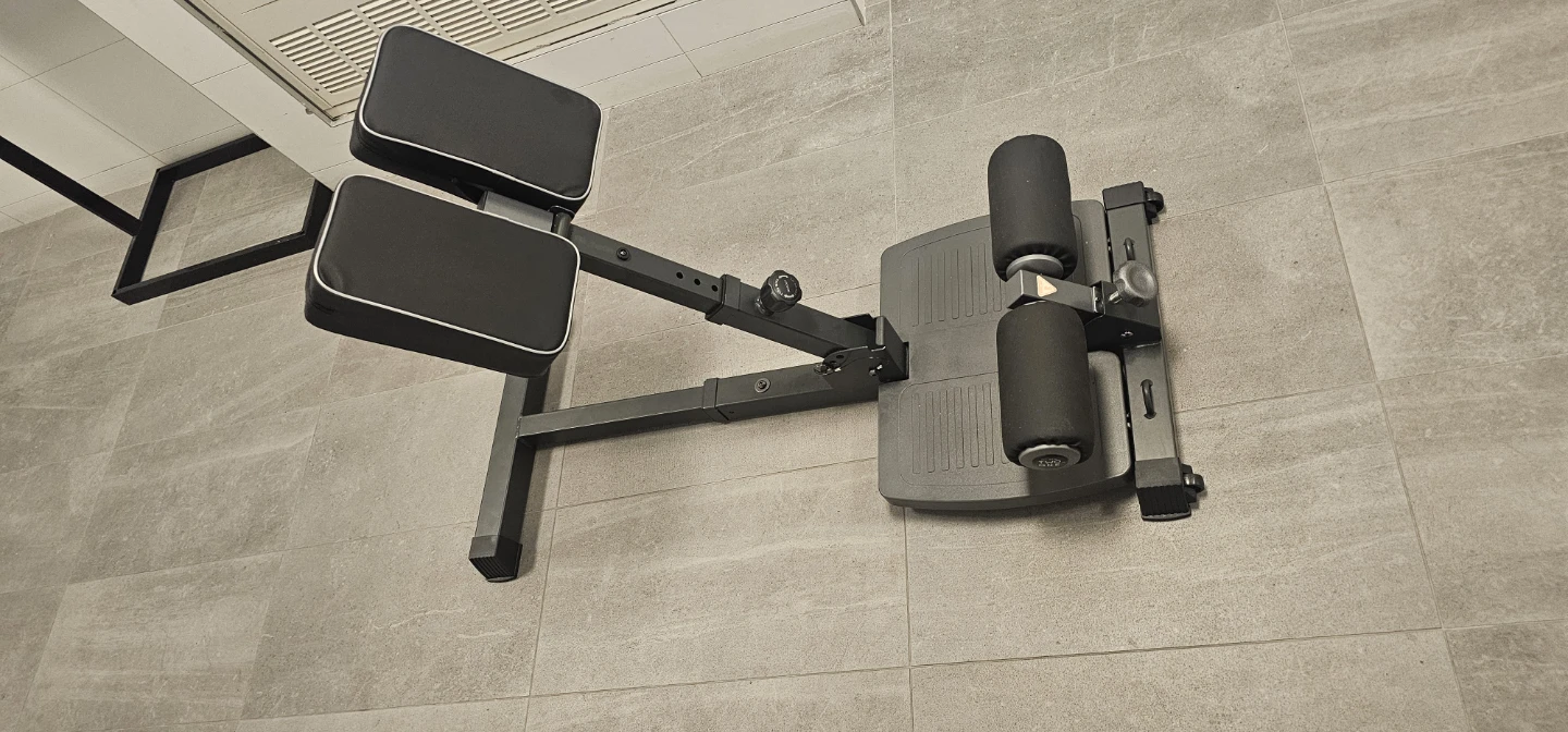 Leikefitness Sissy Squat Machine - photo 3