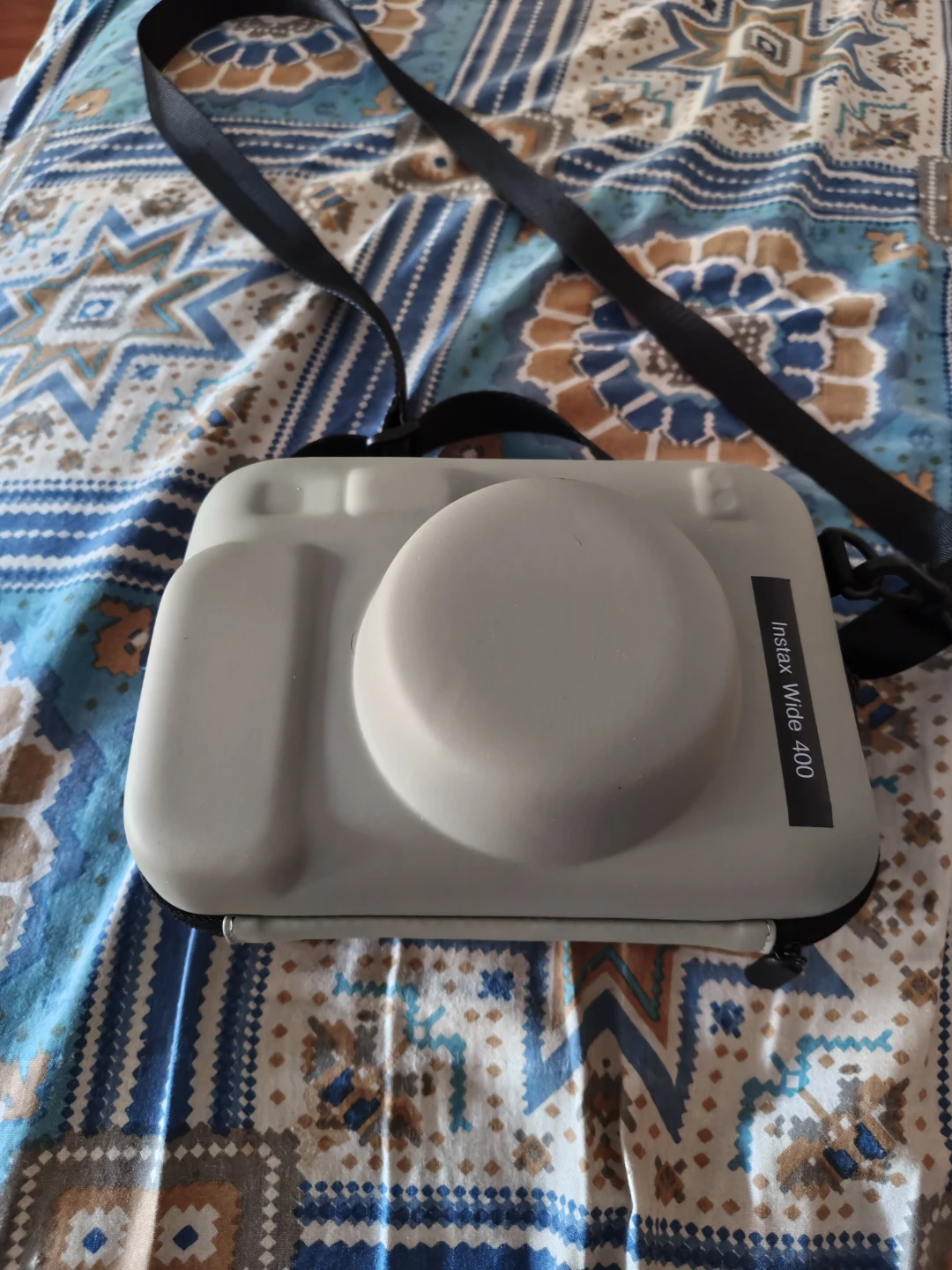 Fujifilm Instax Wide 400 Camera with Case - photo 2