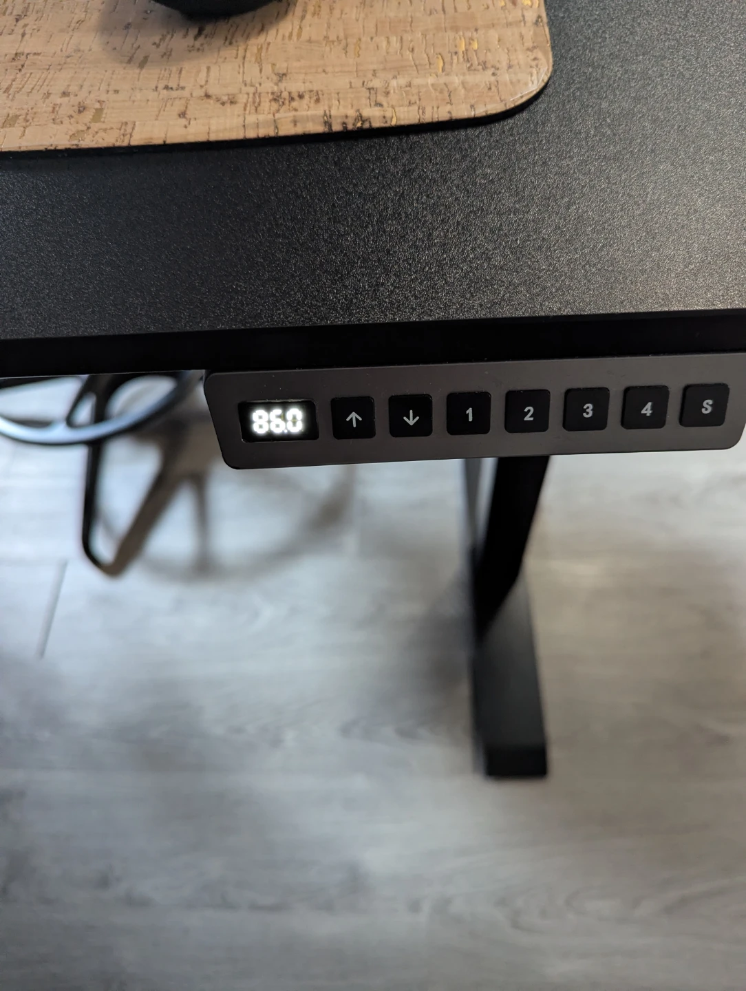 Adjustable Standing Desk (Anthrodesk) - photo 2