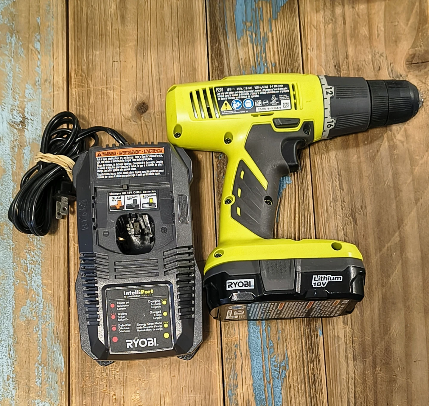 Ryobi P209 18V One+ Drill with Battery and Charger - photo 4