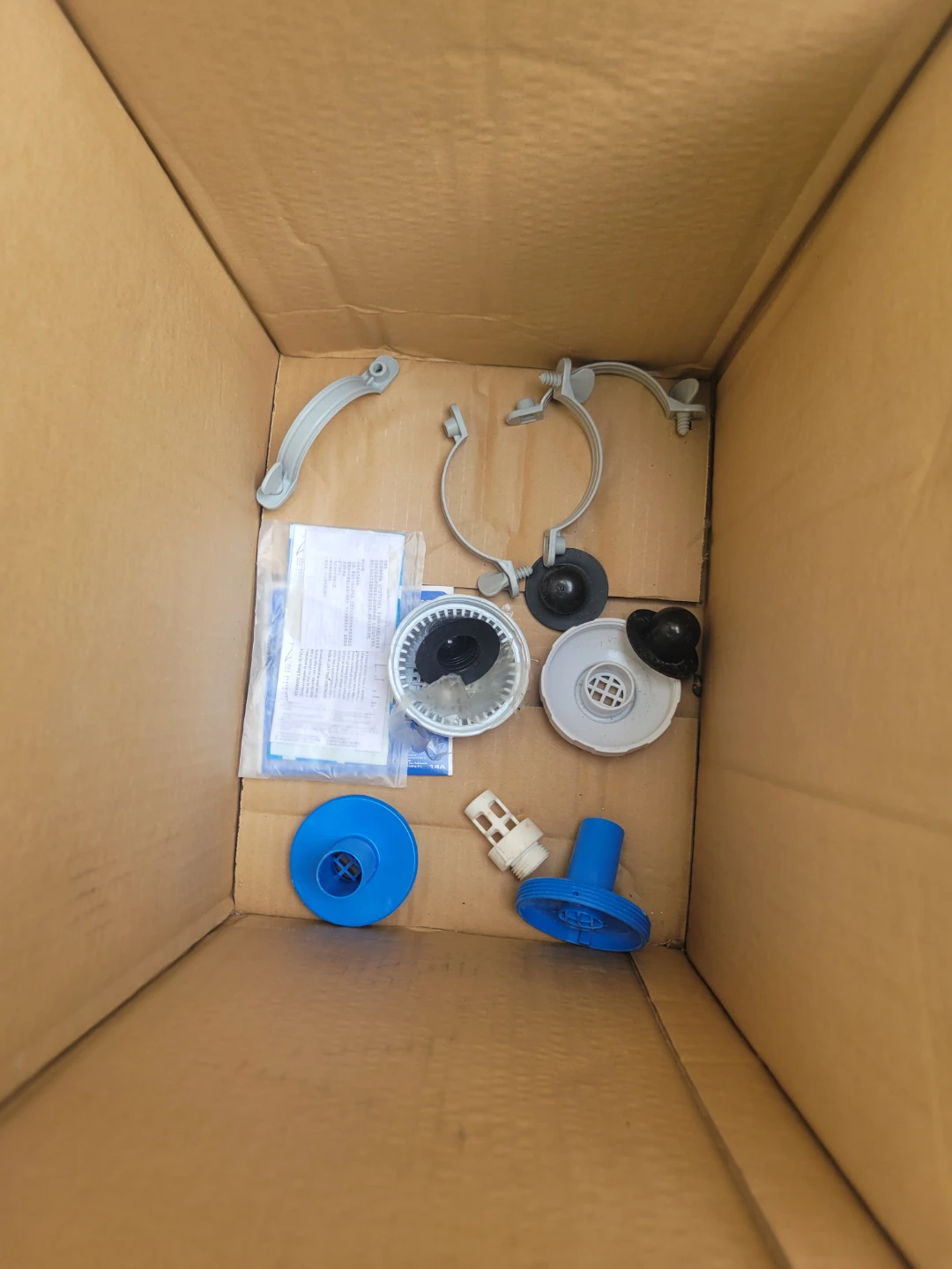 INTEX Krystal Clear Filter Pump Model 603 + accessories - photo 2