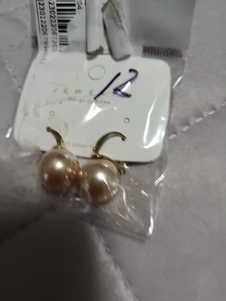Assorted Fashion Jewelry Pieces - photo 2