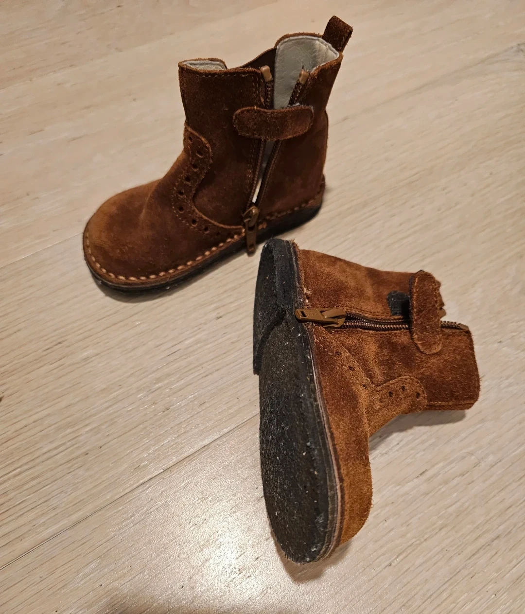 Il Gufo Brown Suede Ankle Boots - Size 22 - photo 3