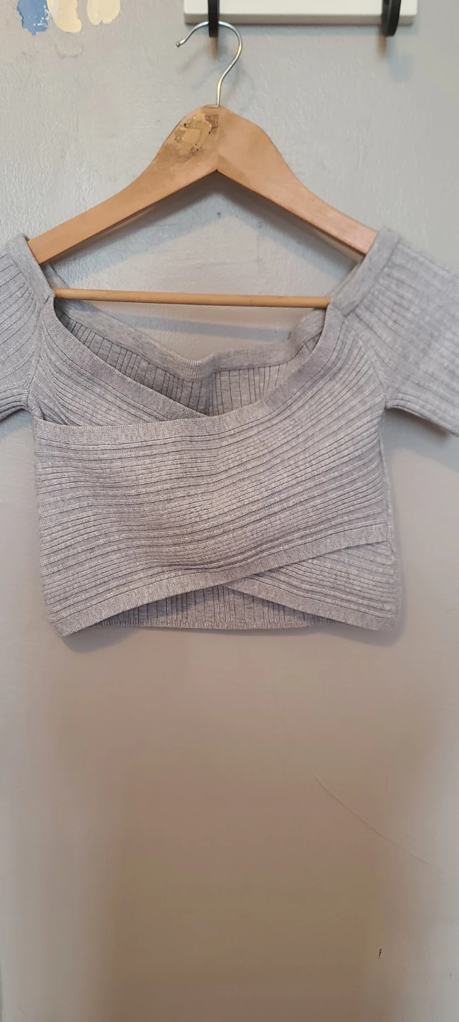 Aerie Grey Ribbed Off-the-Shoulder Crop Top