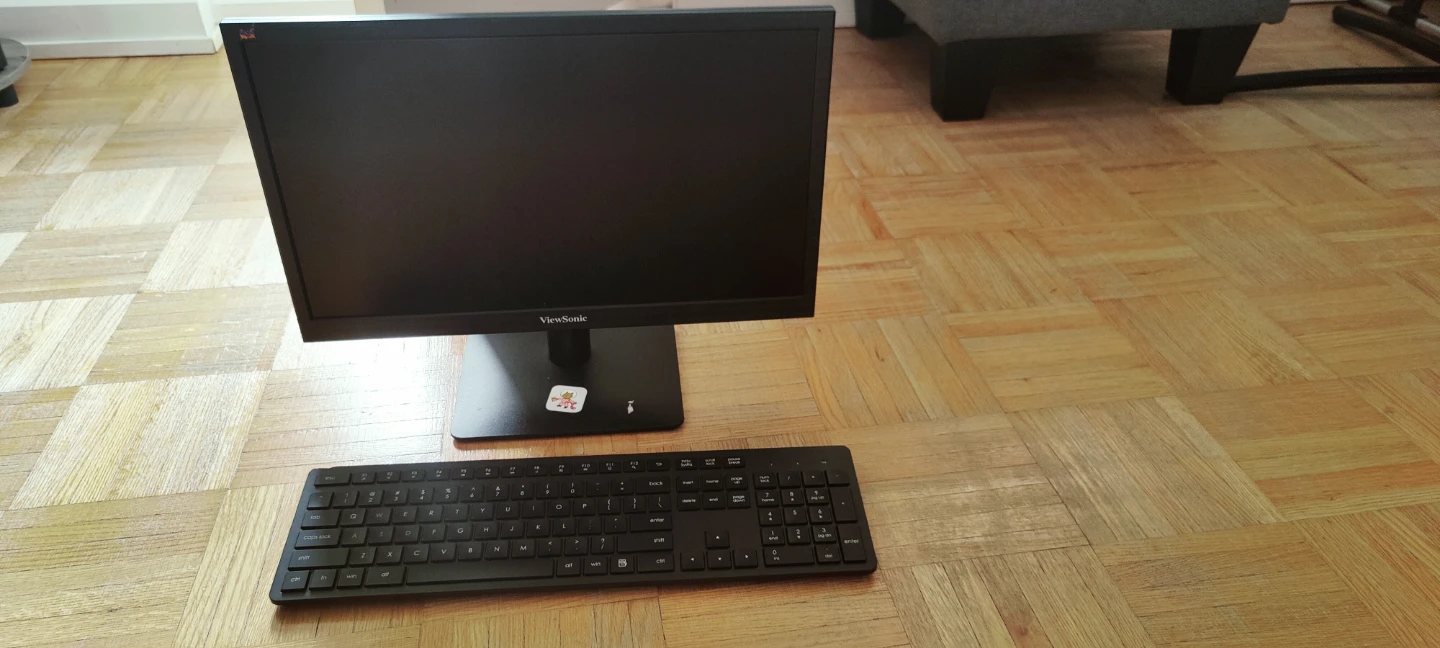 ViewSonic Monitor and Keyboard Bundle - photo 4
