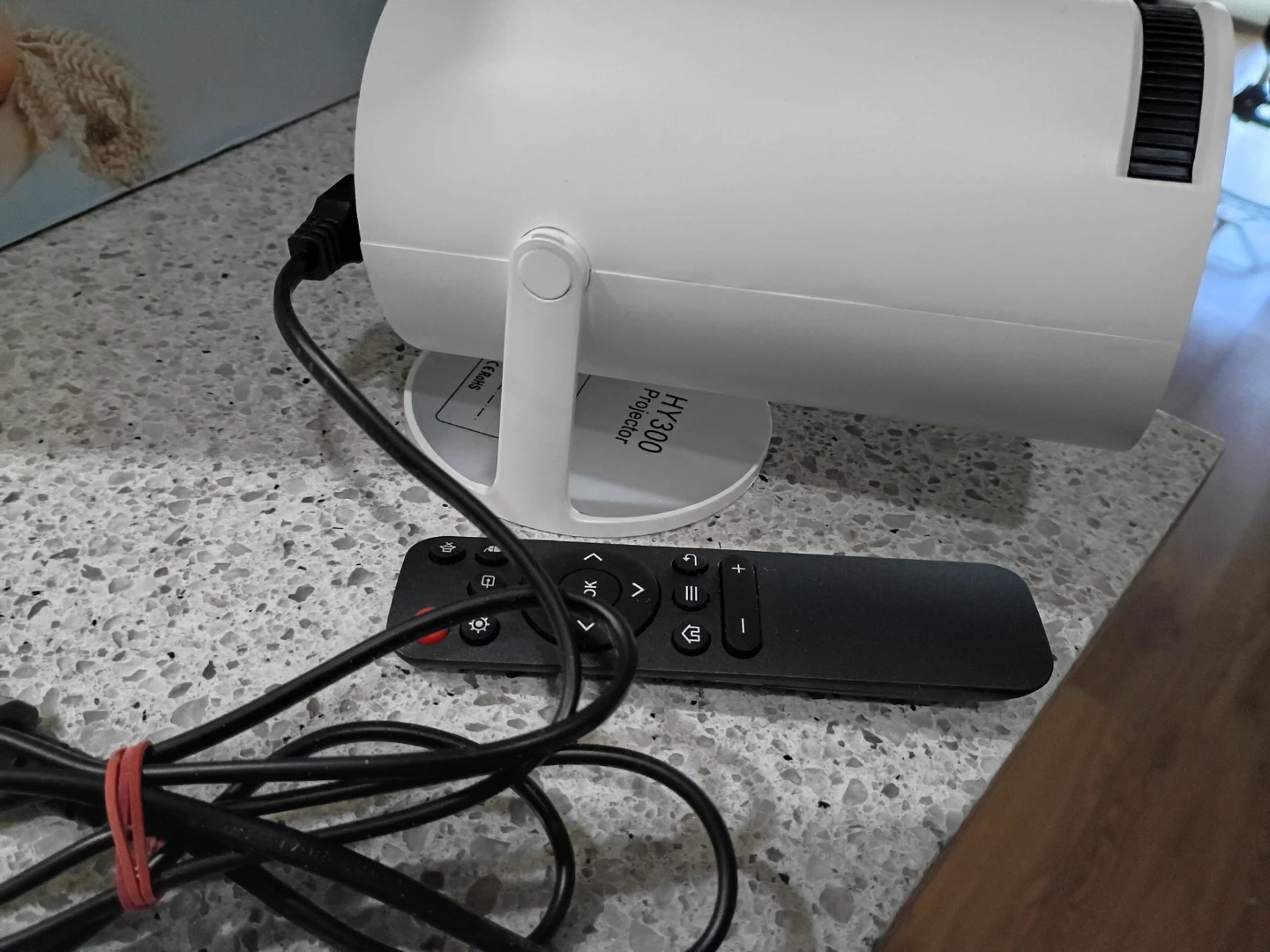 HY300 Portable Projector with Remote - photo 3