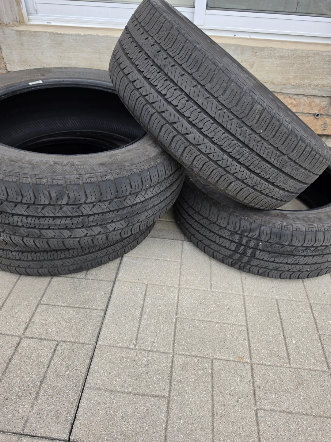 General Evertrek GT Tires (Set of 4) 215 60 17 - photo 3