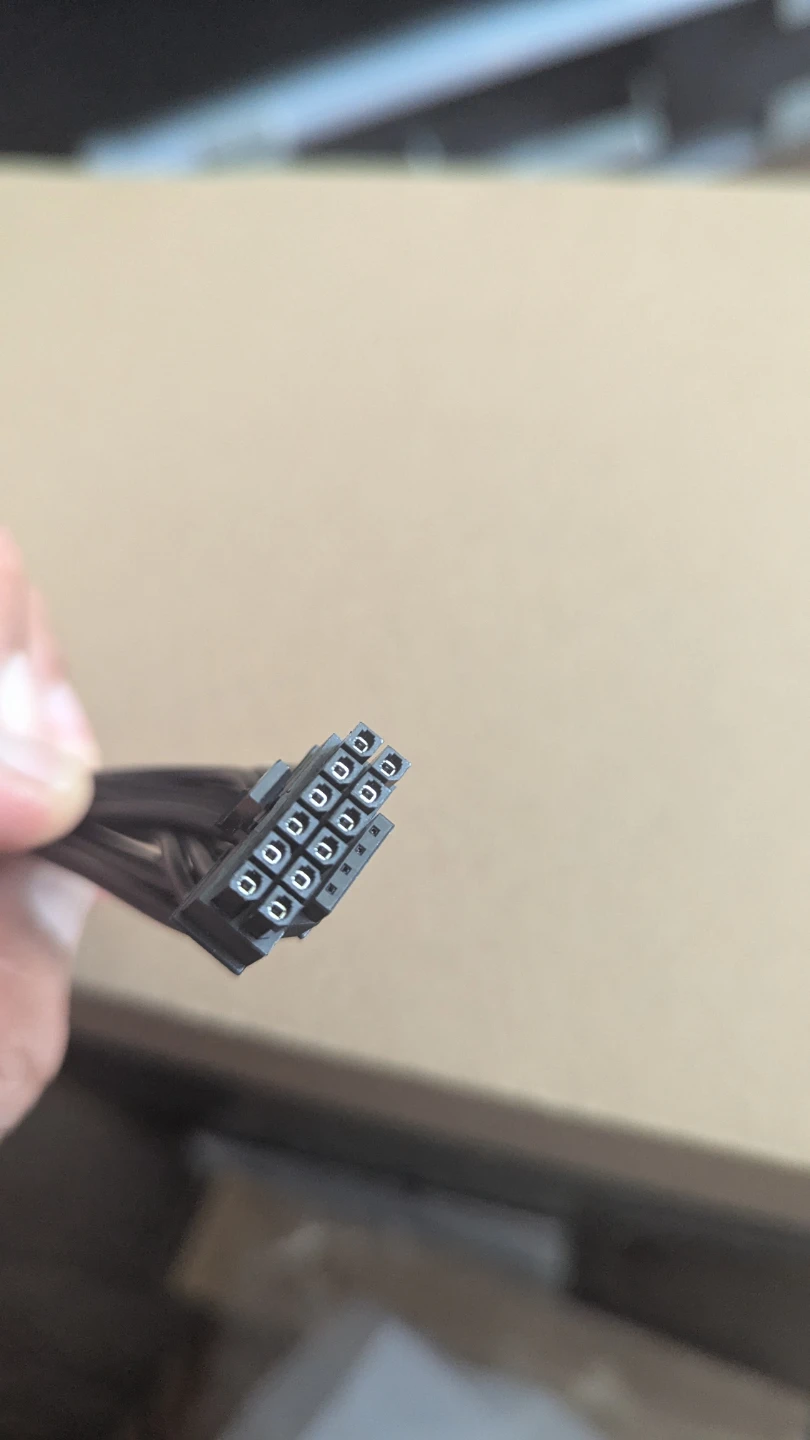 Corsair 600W PCIe 5.1 12V-2x6 Type-4 PSU Power Cable - photo 3