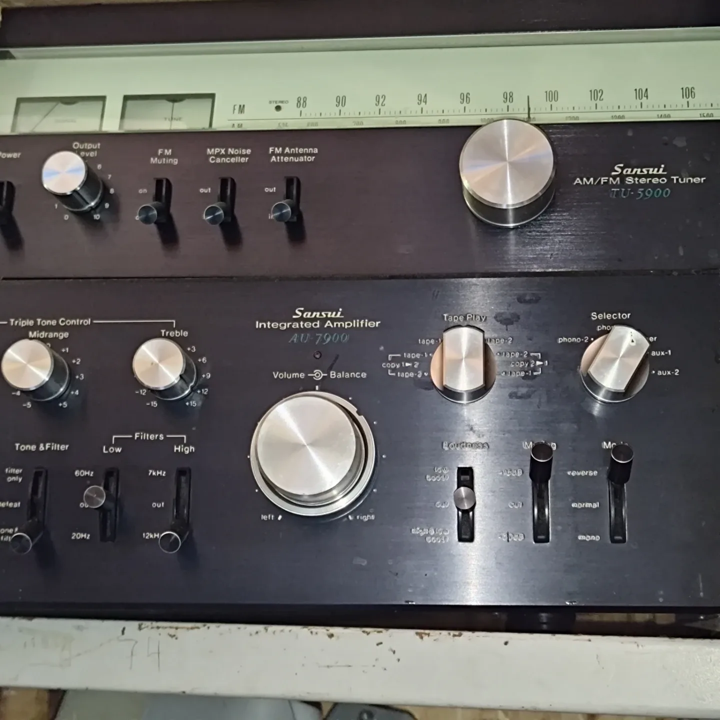 Sansui AU 7900 Integrated Amplifier and TU 5900 Stereo Tuner