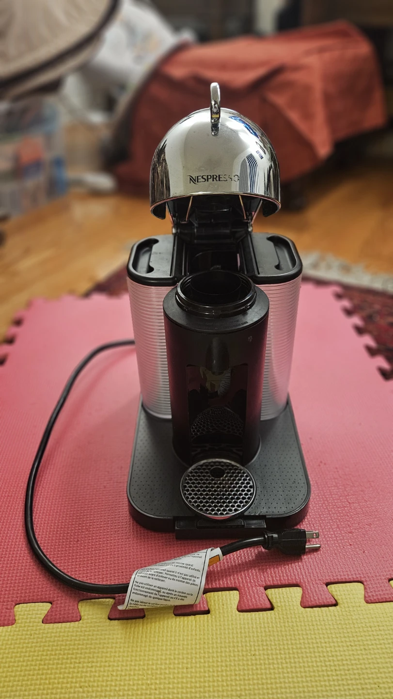 Nespresso Vertuo Espresso Machine - photo 3