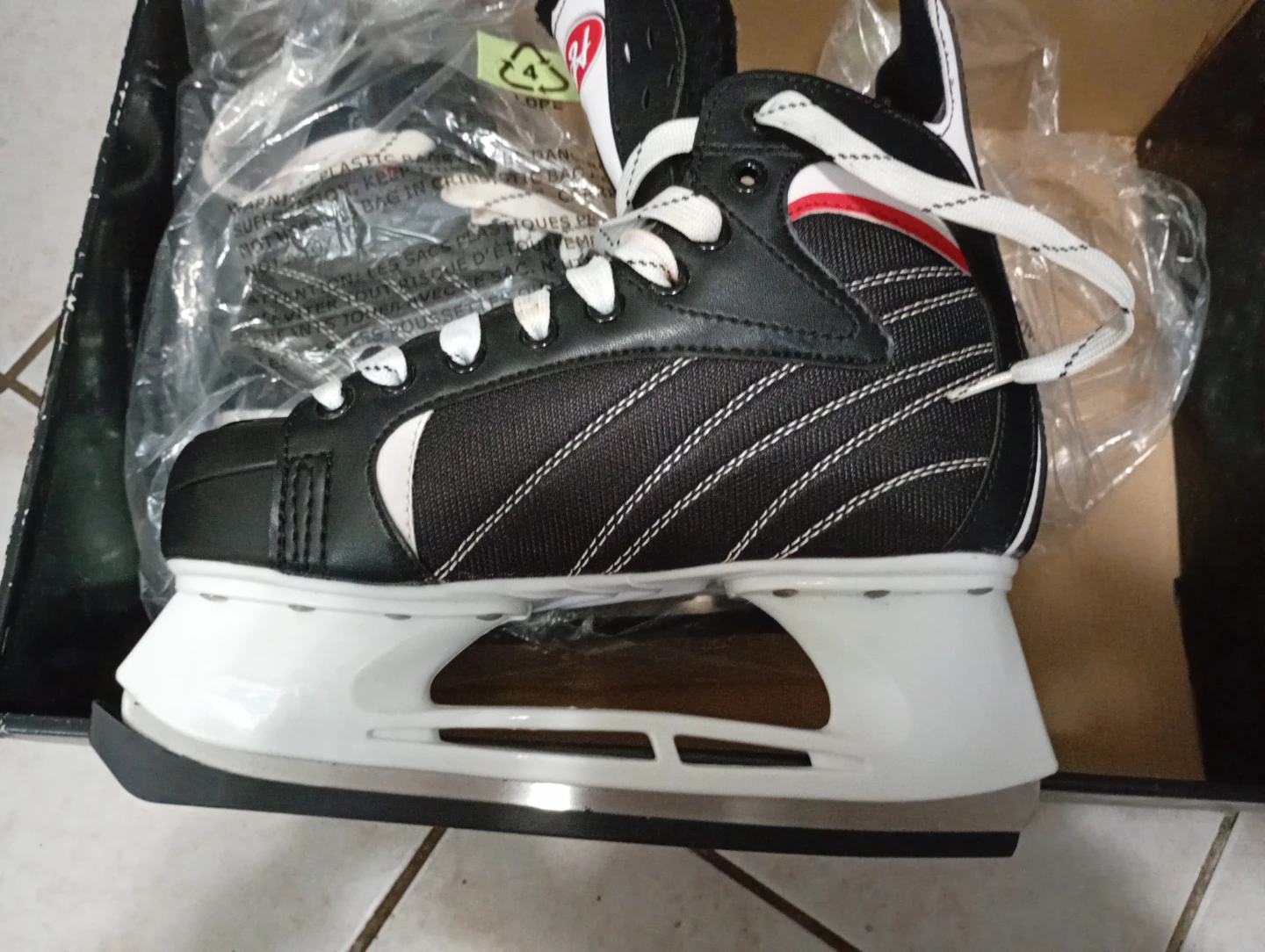 Men Ice skates size 9 - photo 3