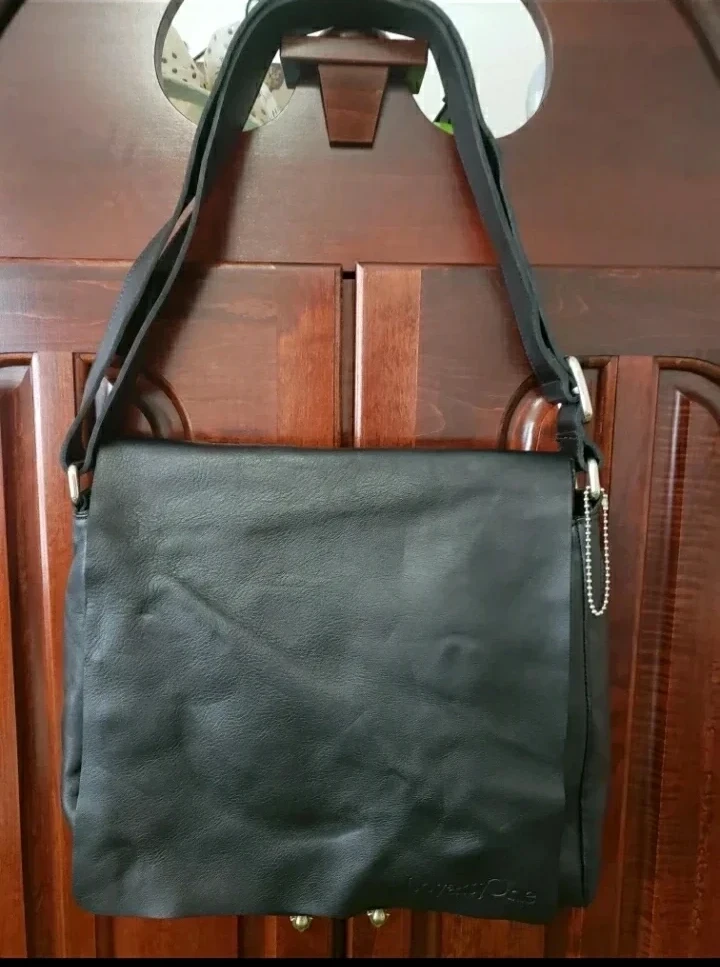 Roots Leather Messenger Bag - photo 3