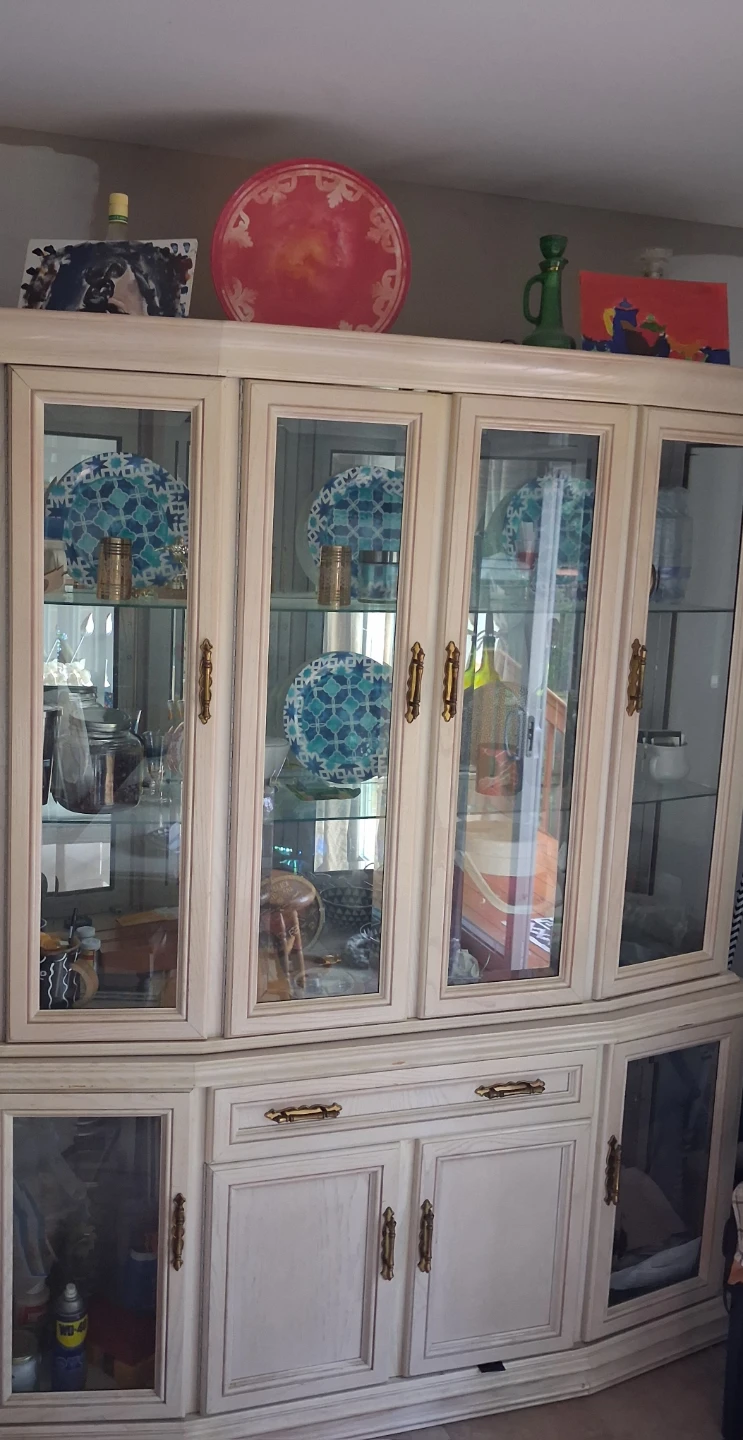China Hutch Display Cabinet