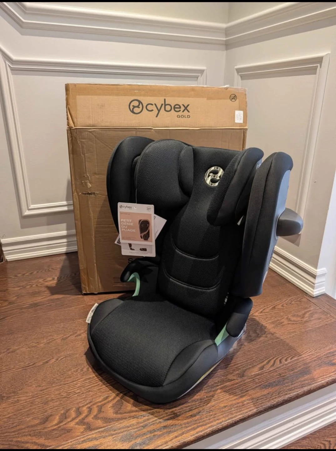 CYBEX Gold Solution G2, Foldable Seat Booster