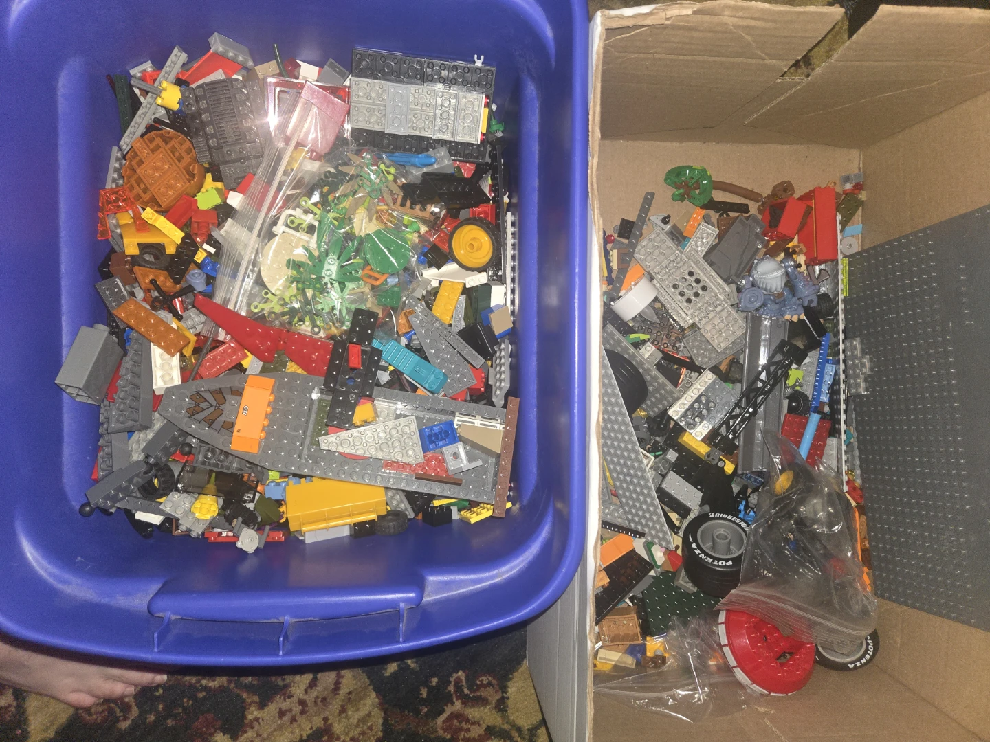 Bulk LEGO Bricks and Minifigures - photo 2