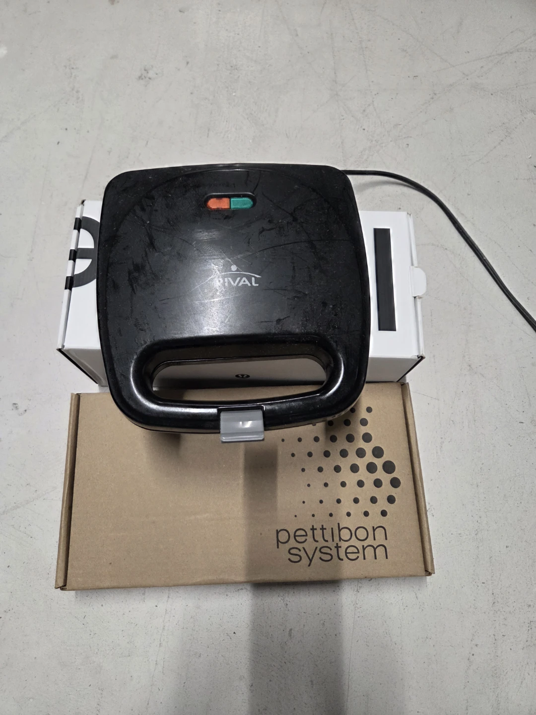 Rival Sandwich Maker - photo 2