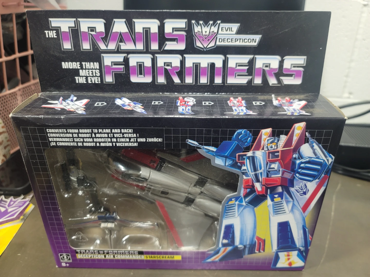 Transformers G1 Starscream Action Figure
