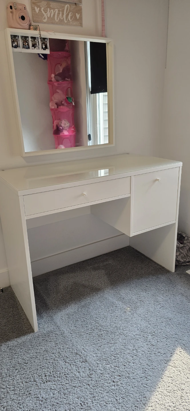 White Vanity Desk