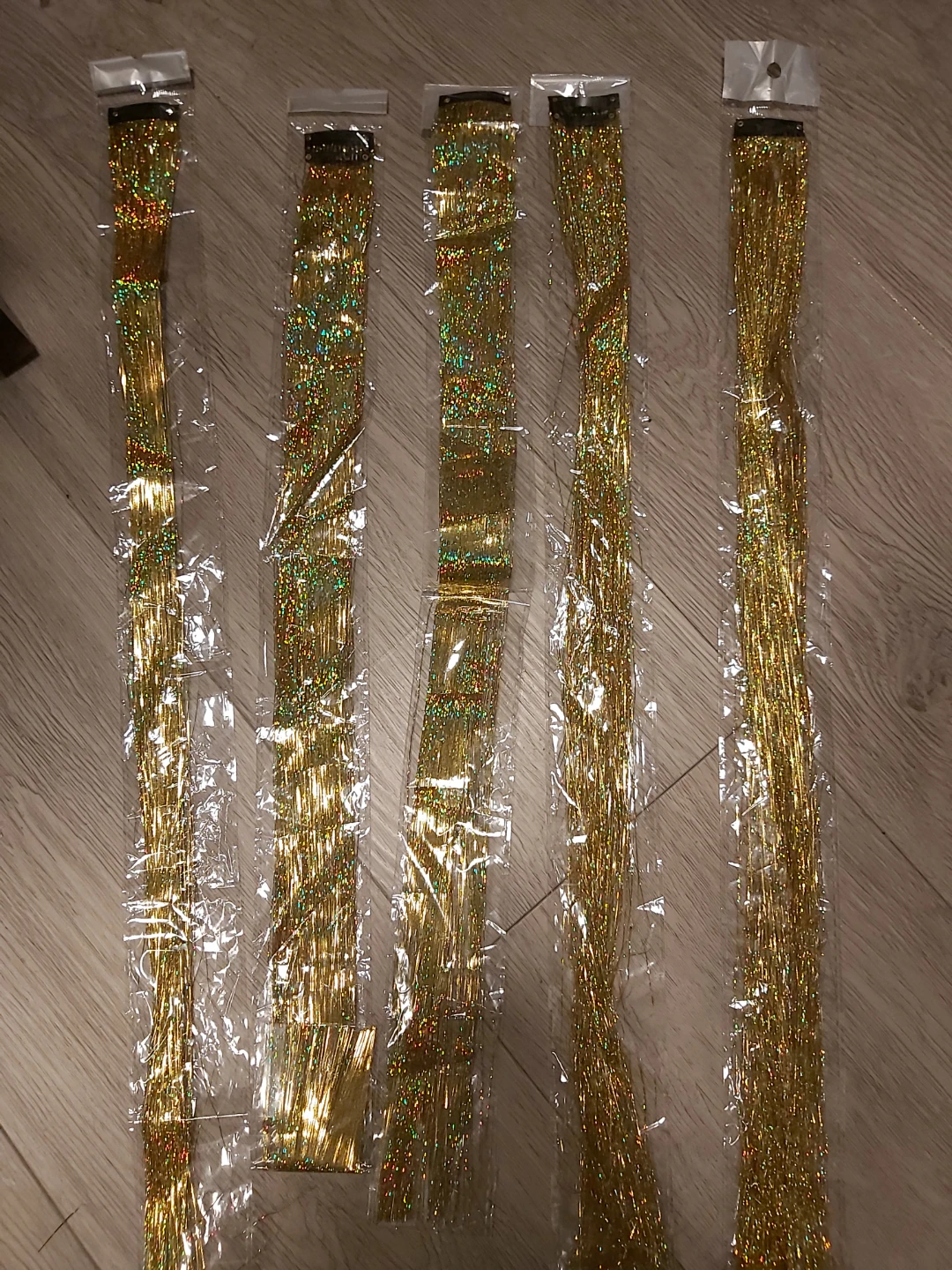 Gold Clip-in Hair Tinsel Extensions
