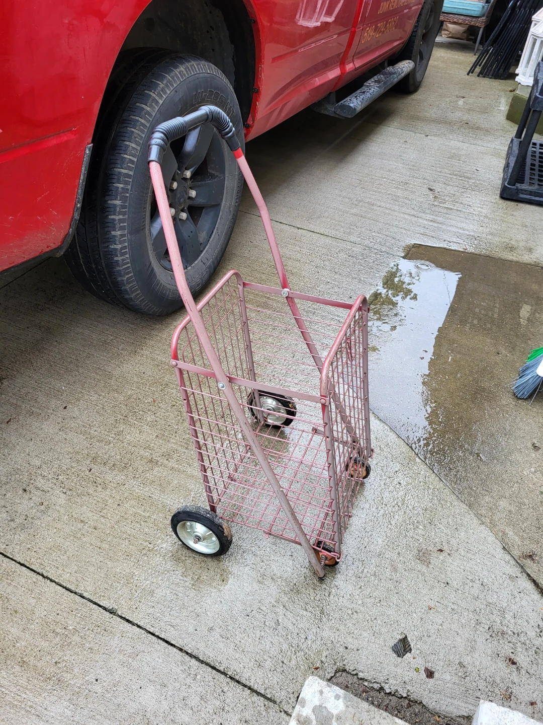 metal shopping cart