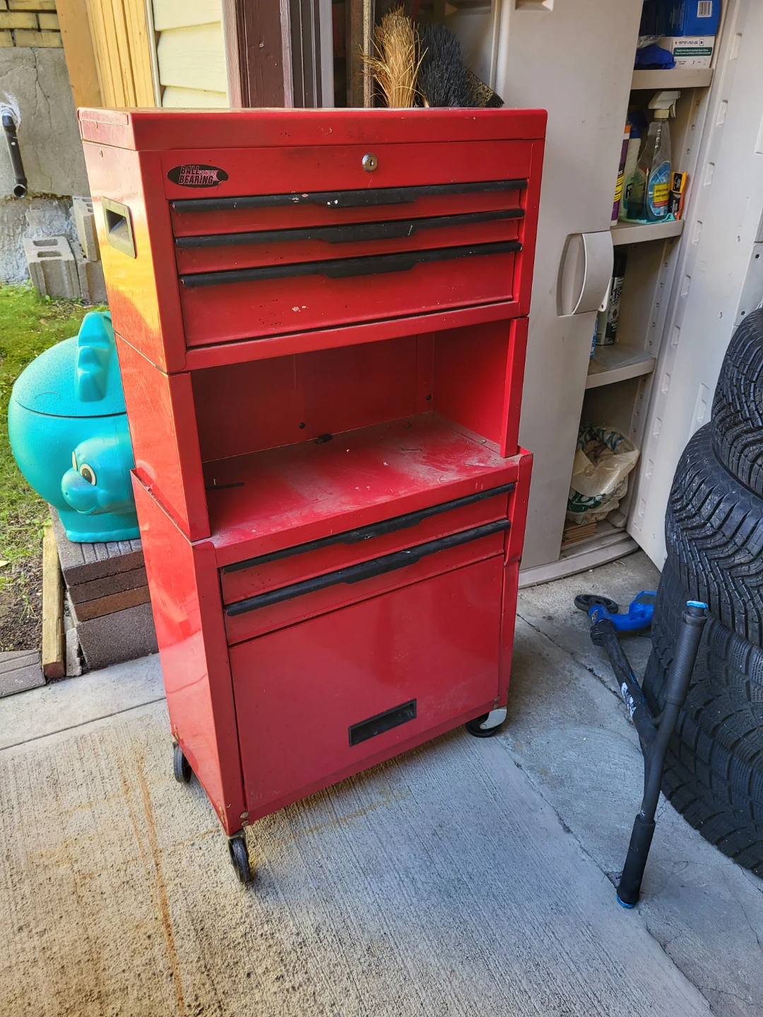 Red Rolling Tool Chest