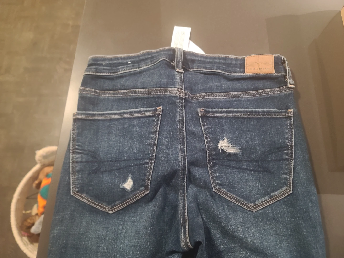 American Eagle Ripped Jeans - Size 4 Short - photo 2