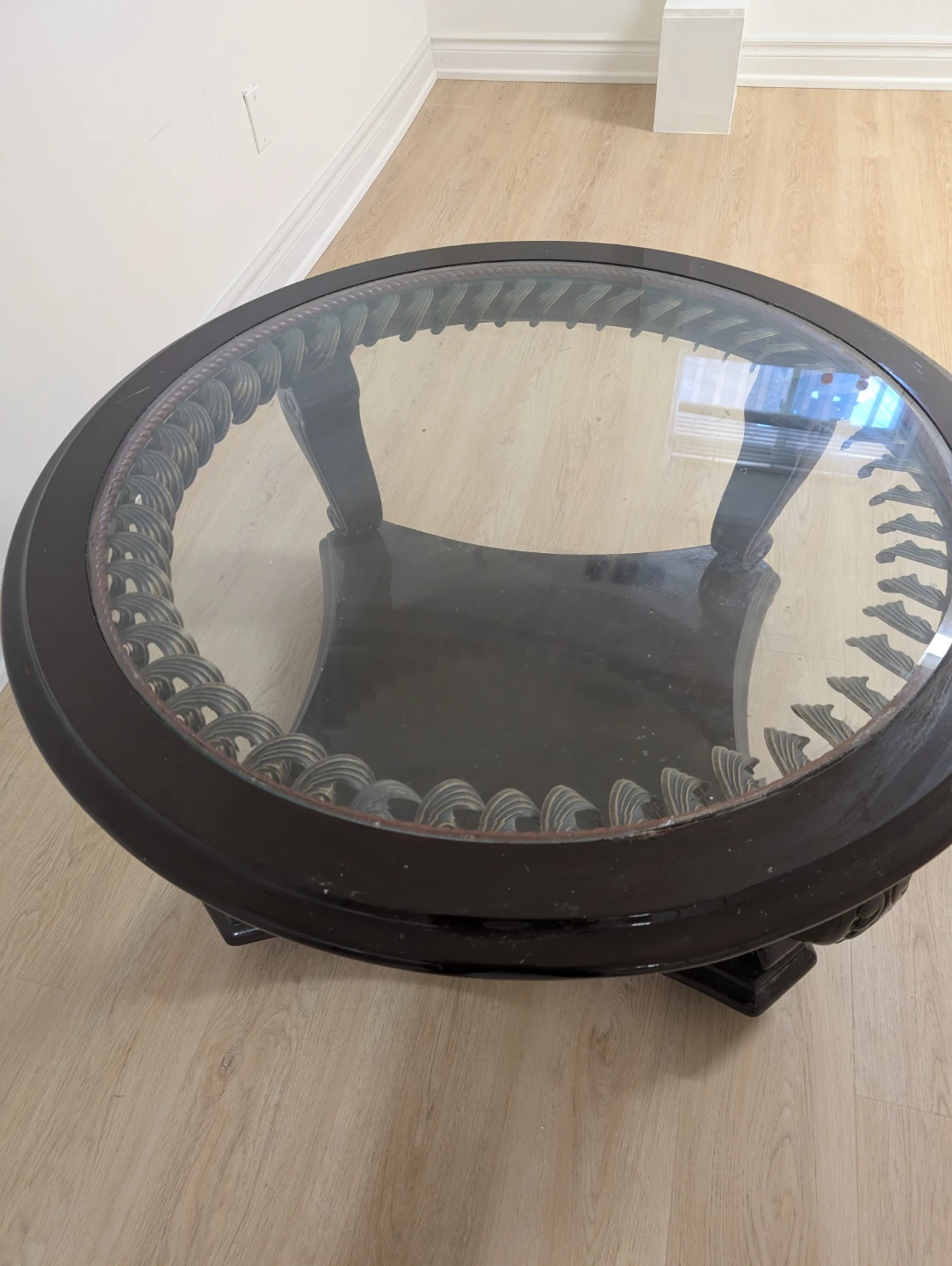 Round Glass Top Coffee Table pickup as it is