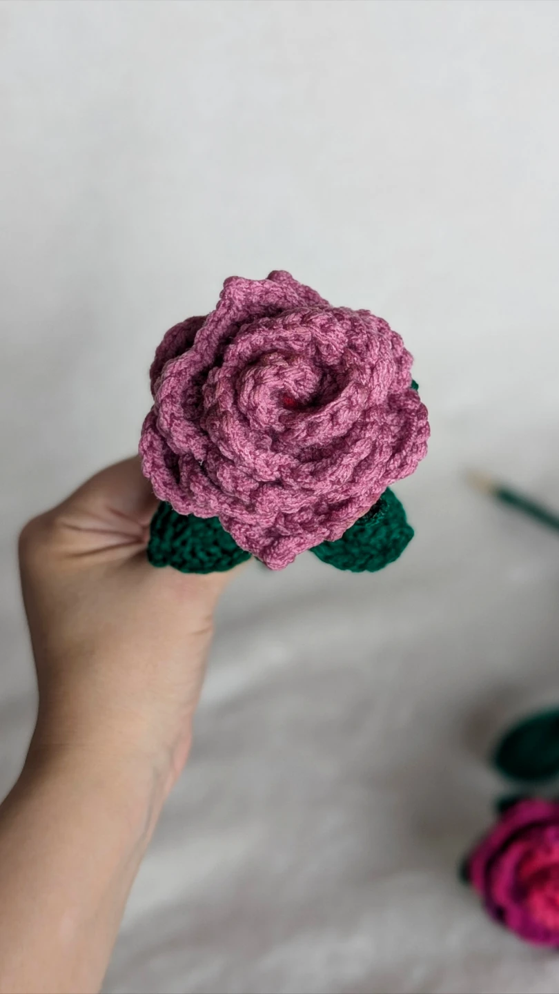 Beautiful Crochet Rose flowers - photo 3