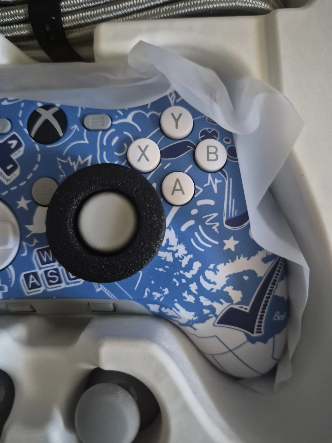 Limited Edition Bell Esports Challenge Controller (Xbox / PC) - photo 5