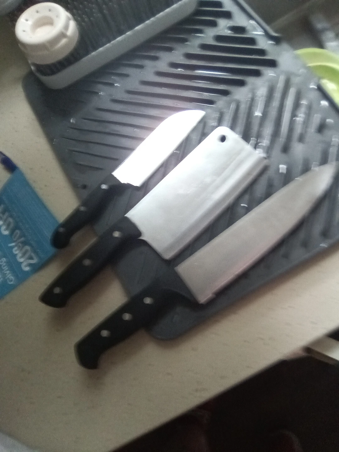 Knife sharpener