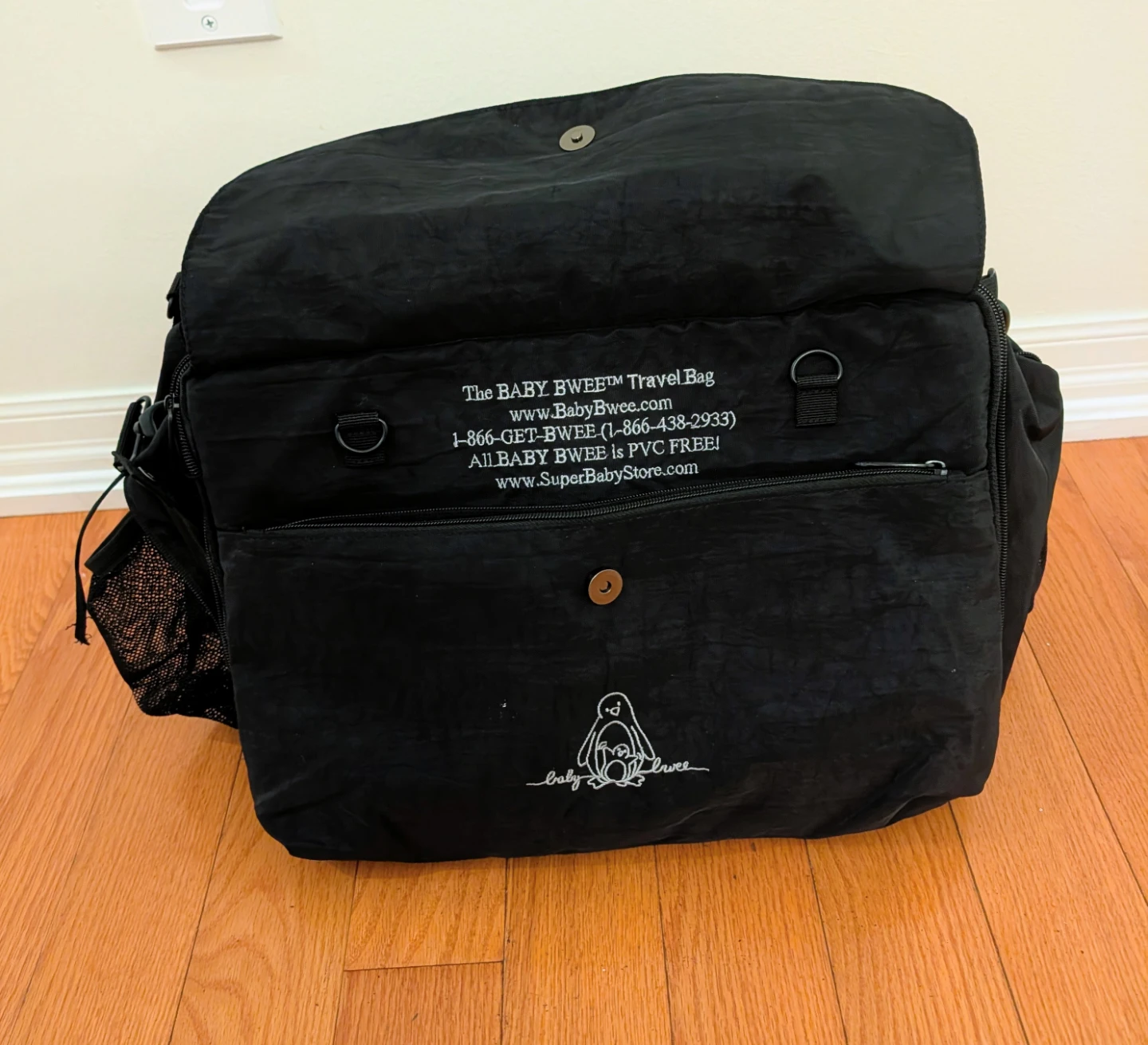 Baby Bwee Travel Bag in great condition - photo 5