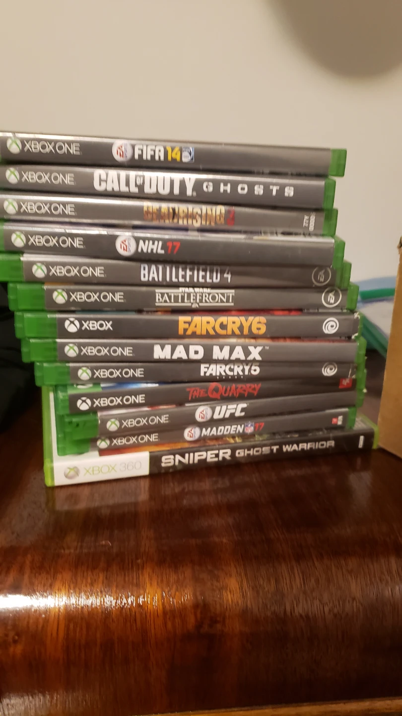 Xbox One Games Bundle read description
