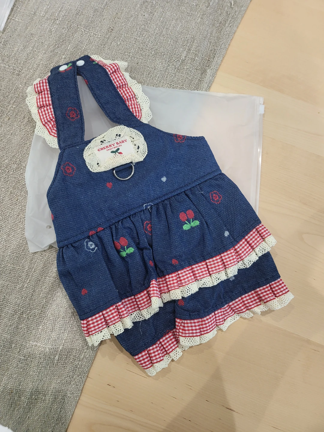 Bundle Dog Dress and Hats - photo 2