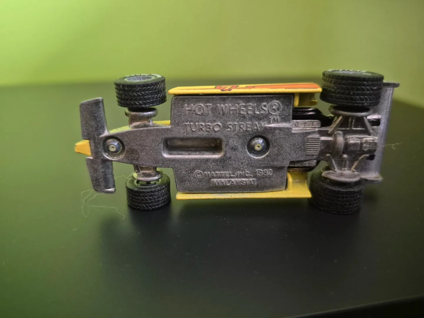 Hot Wheels Turbo Streak Race Car - photo 3