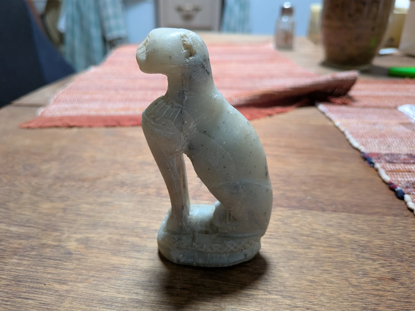 Egyptian Cat Figurine Statue hand carved. Alabaster stone. BU