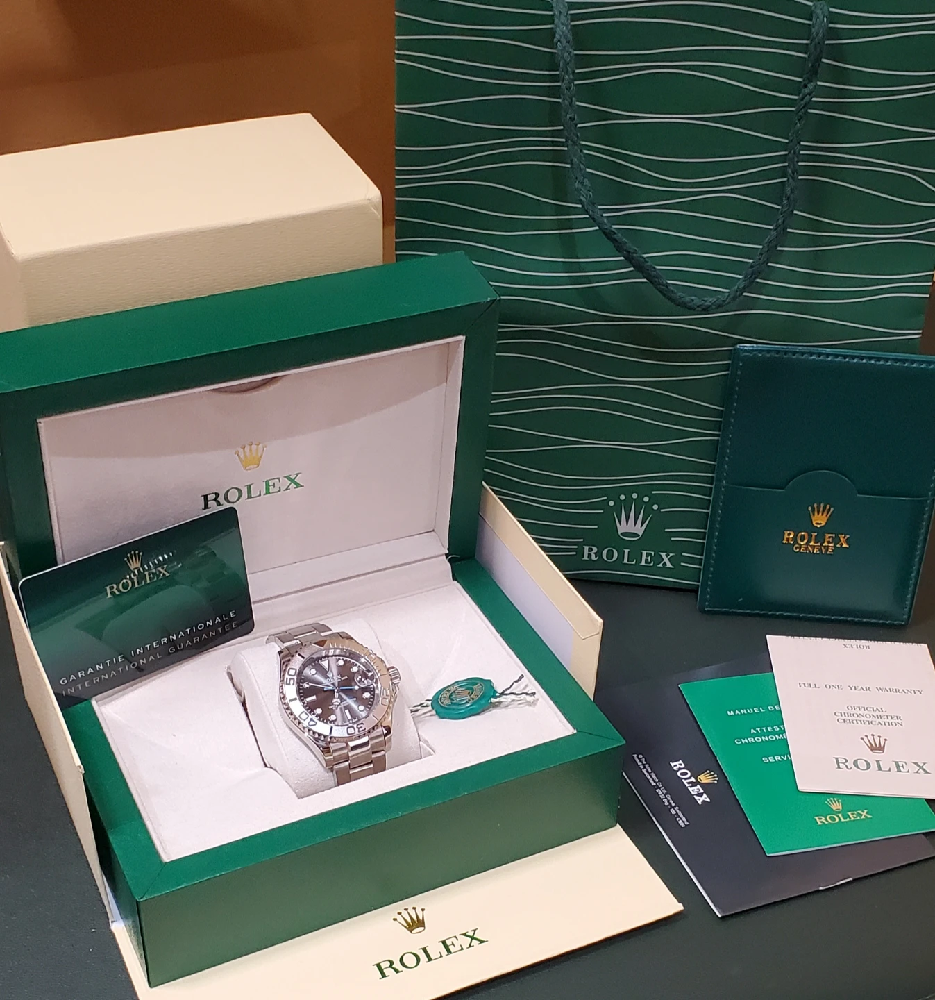 Steel Watch With Oyster-Style Bracelet - photo 5