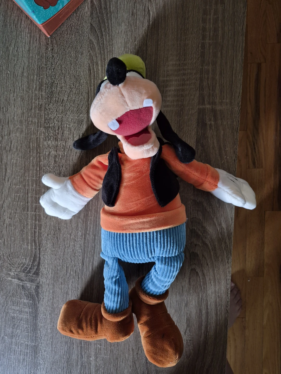 Disney Goofy Scentsy Buddy Plush Toy - photo 2