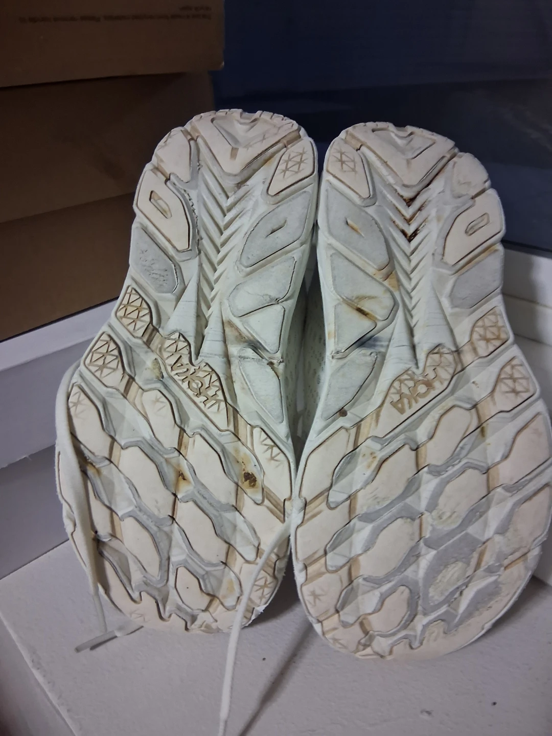 White Hoka Running Shoes size 7 Women's - photo 5