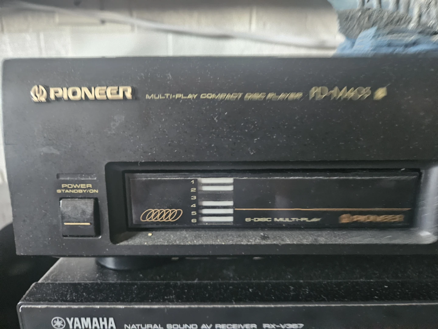 Yamaha Natural Sound AV Receiver RX-V357 - photo 3